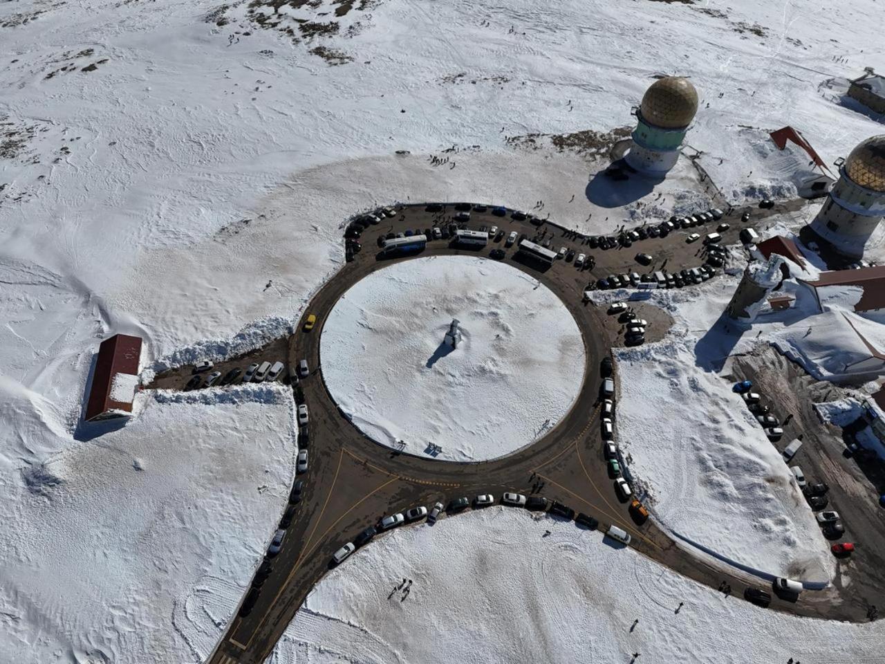 Appartamento Estrela Da Montanha Penhas da Saúde Esterno foto